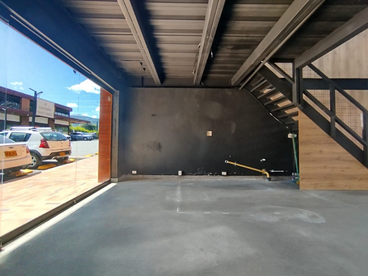 Local en arriendo en La Ceja — foto 4 de 10