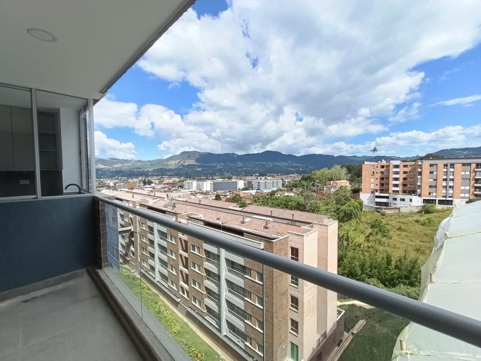 Apartamento en arriendo en La Ceja — foto 3 de 12