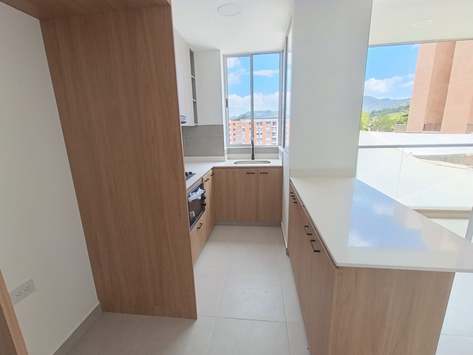 Apartamento en arriendo en La Ceja — foto 4 de 12