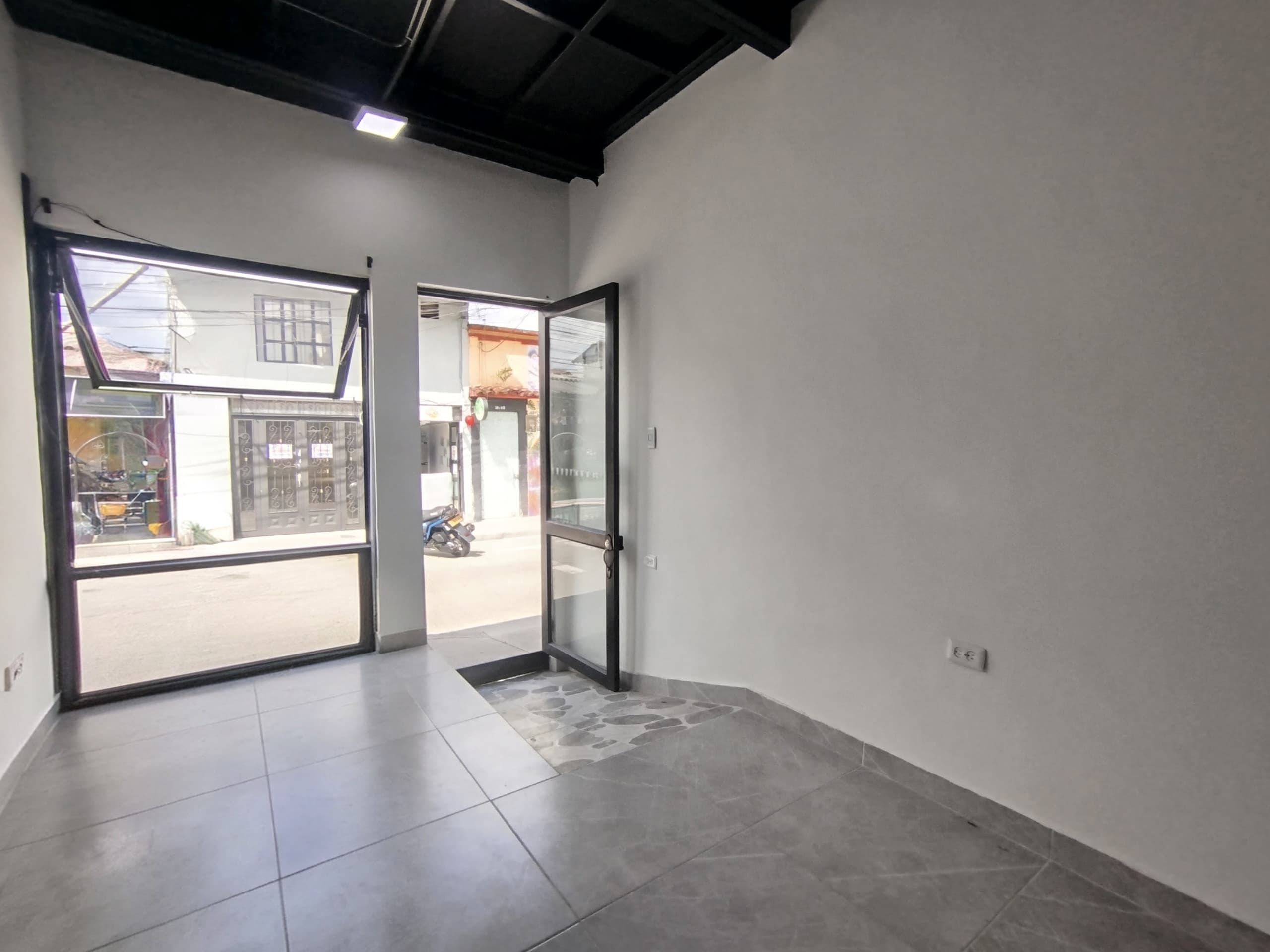 Local en arriendo en Centro De, Santa Rosa De Cabal — foto 2 de 9
