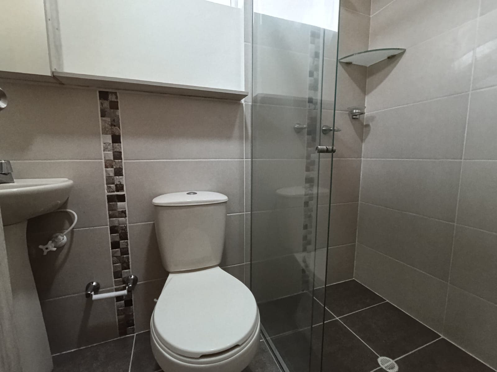 Apartamento en arriendo en Calle Larga, Sabaneta — foto 5 de 19