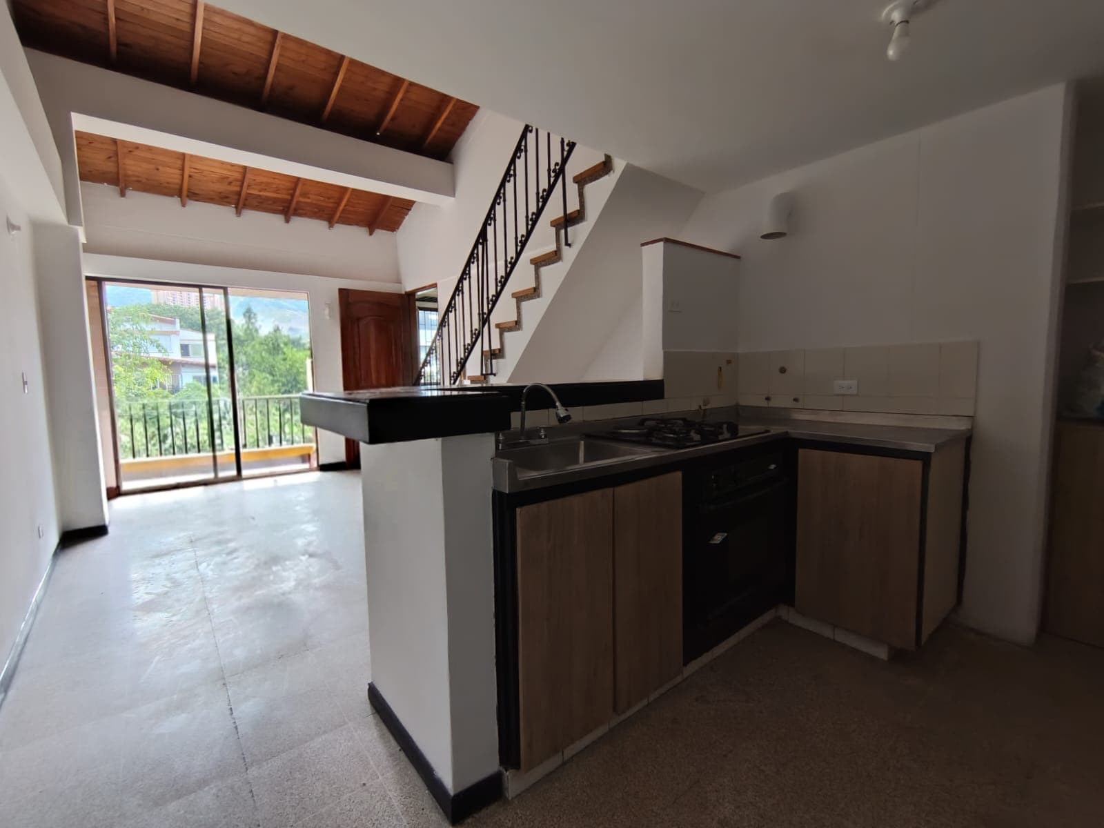 Apartamento en arriendo en Simón Bolívar, La America, Medellín — foto 1 de 20