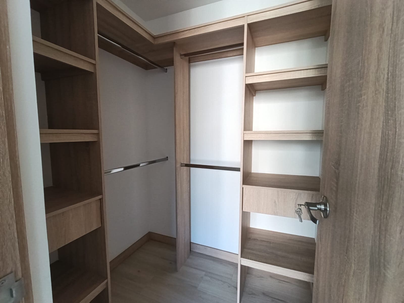 Apartamento en arriendo en Camino Verde, Envigado — foto 2 de 14