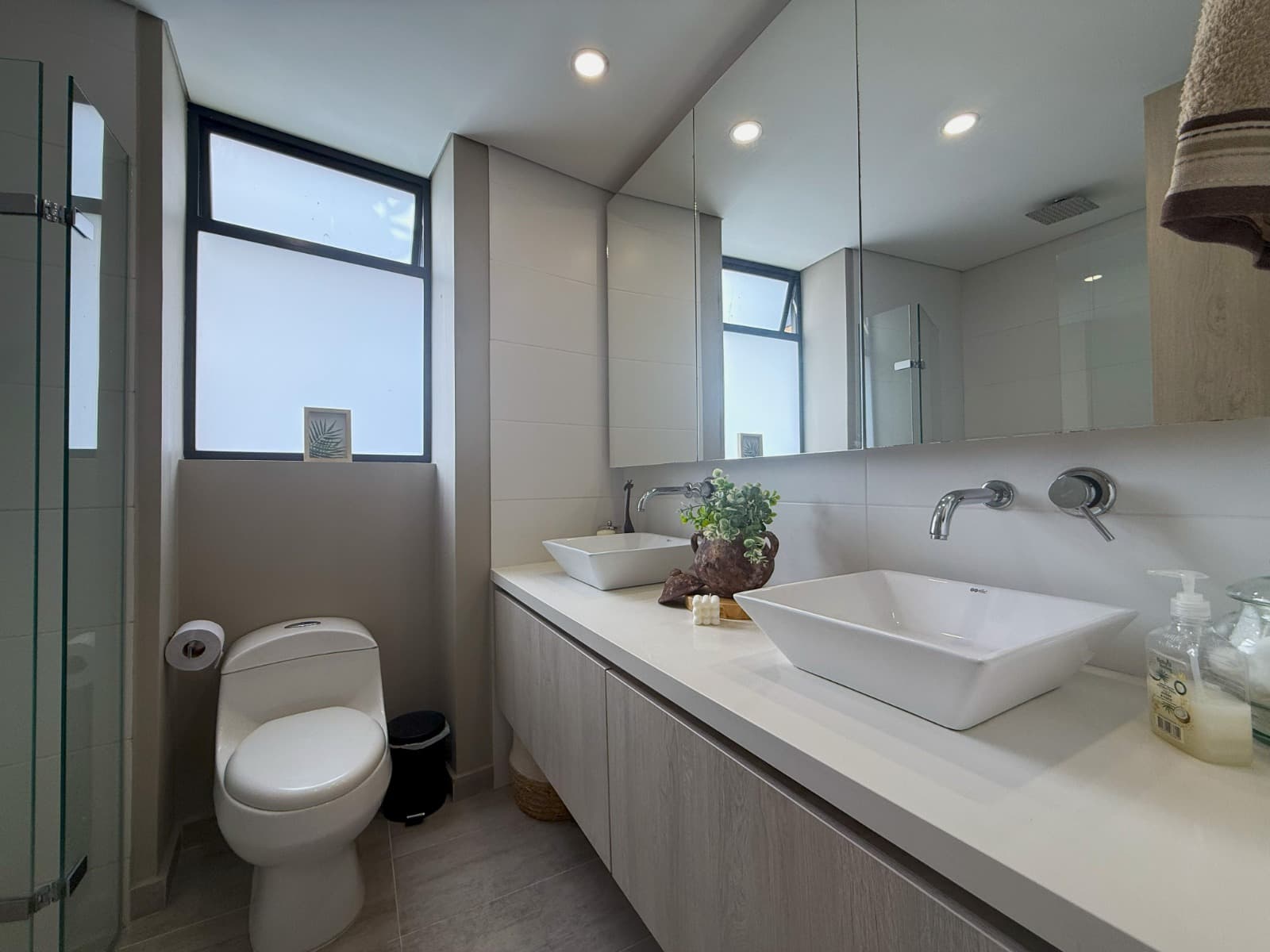 Apartamento en arriendo en Loma De Las Brujas, Envigado — foto 3 de 20
