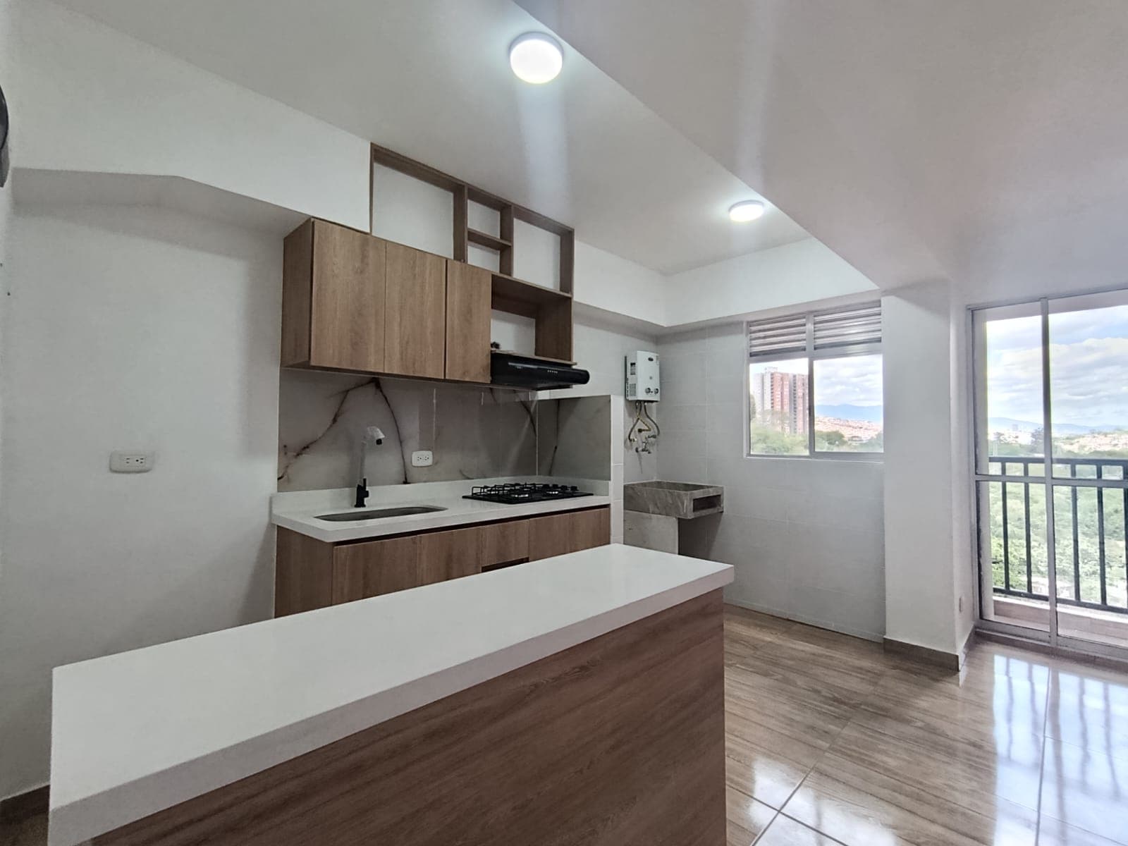 Apartamento en arriendo en Bello — foto 1 de 15