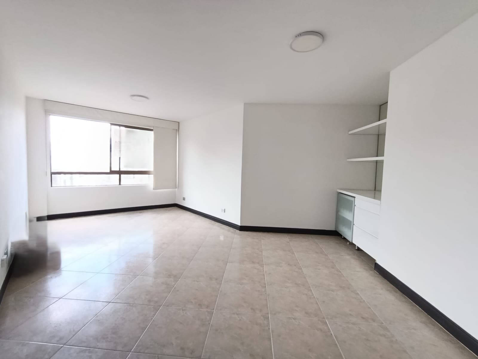 Apartamento en arriendo en Castropol, El Poblado, Medellín — foto 2 de 17