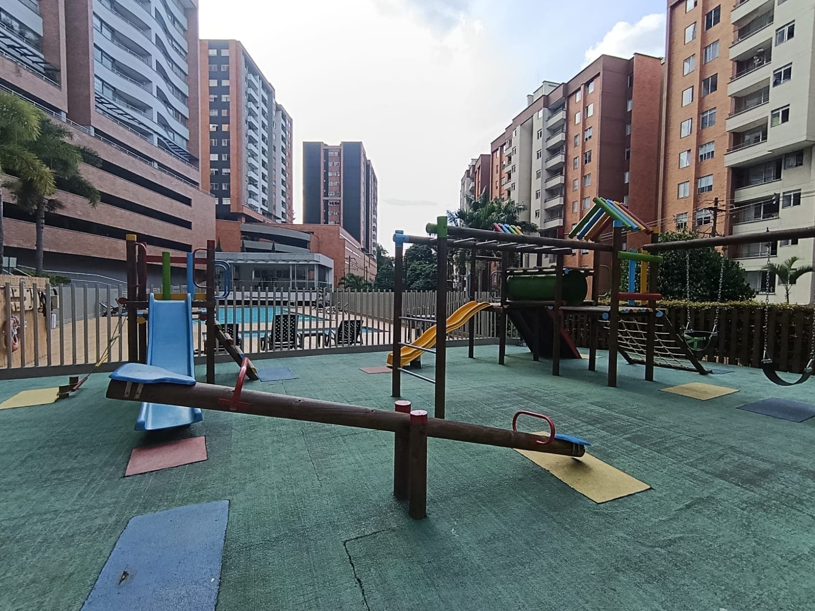 Apartamento en arriendo en Cumbres, Envigado — foto 4 de 20