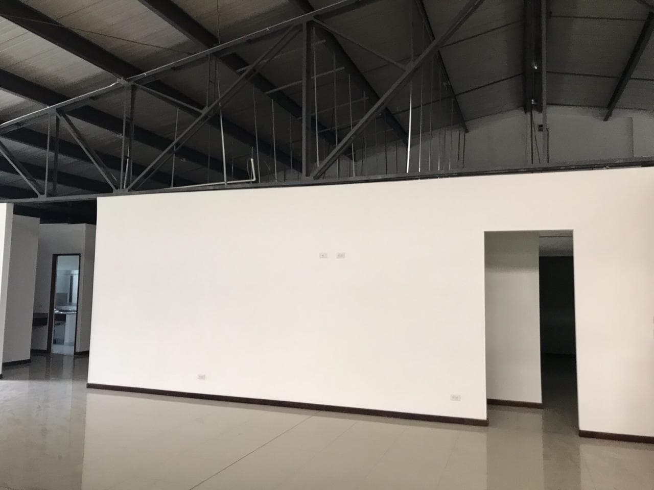 Bodega en arriendo en La Tablaza, La Estrella — foto 2 de 13