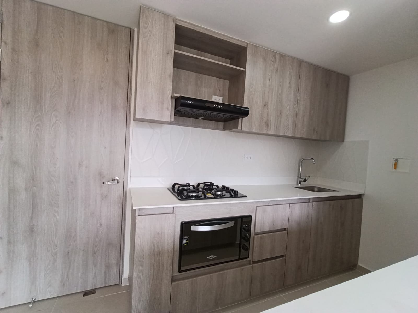 Apartamento en arriendo en Simón Bolívar, Itagui — foto 4 de 20