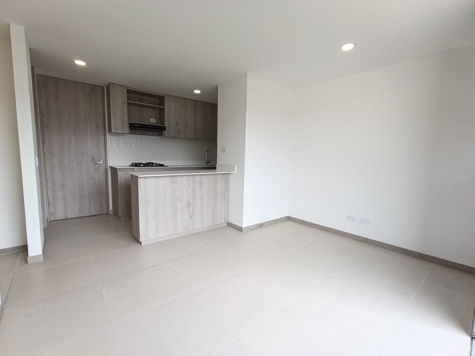 Apartamento en arriendo en Simón Bolívar, Itagui — foto 5 de 20