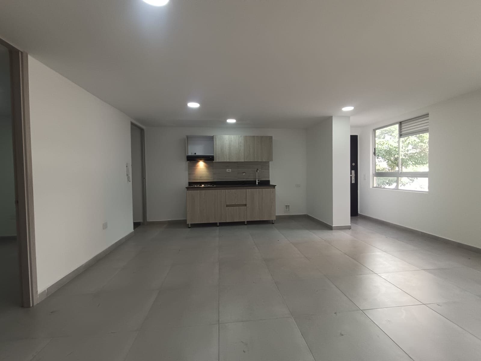 Apartamento en arriendo en Suramérica, Itagui — foto 1 de 17