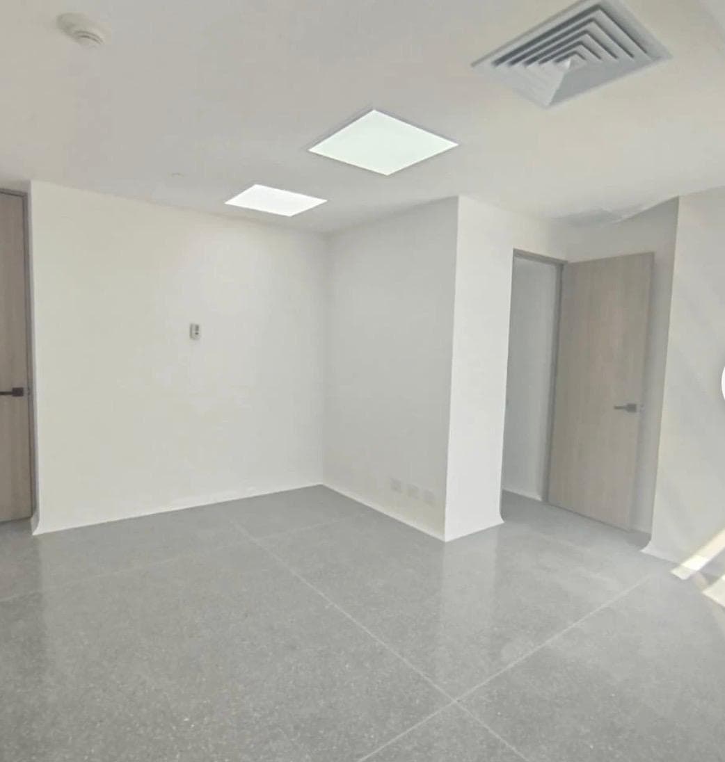 Consultorio en arriendo en San Diego, El Poblado, Medellín — foto 1 de 7
