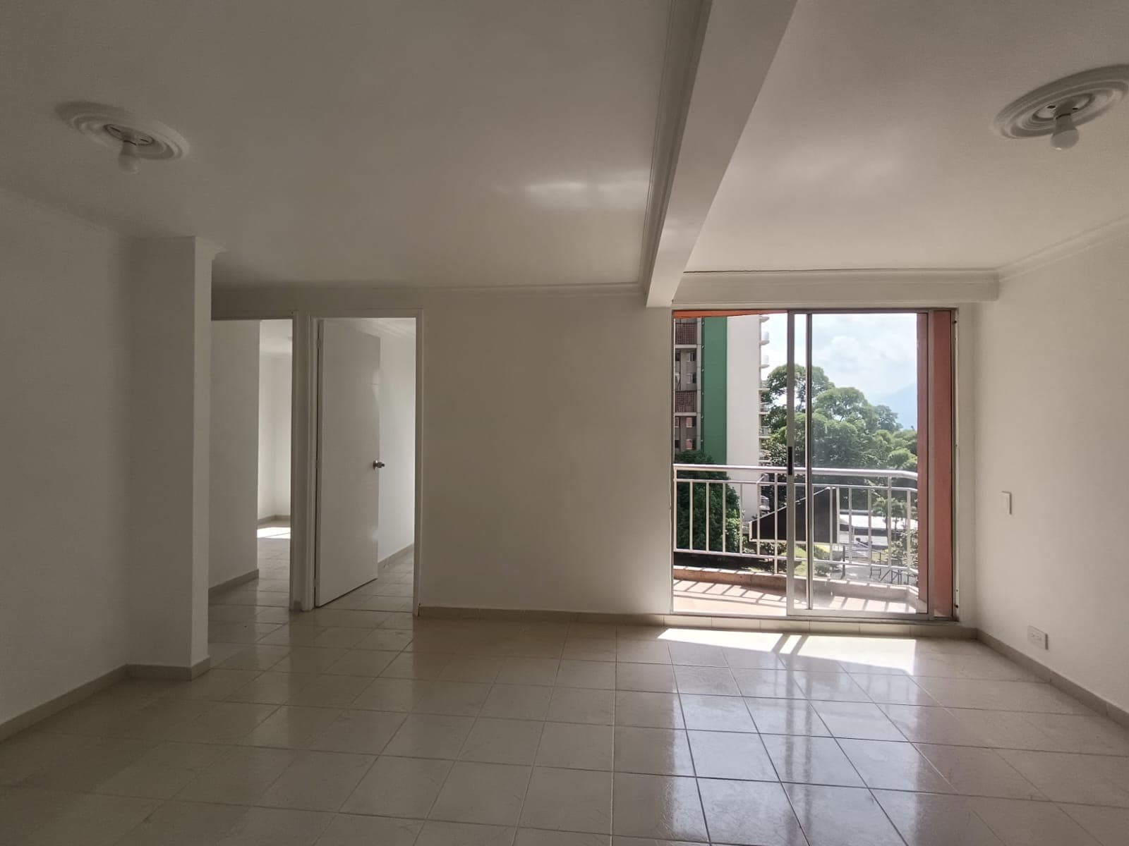 Apartamento en arriendo en Suramérica La, La Estrella — foto 1 de 20