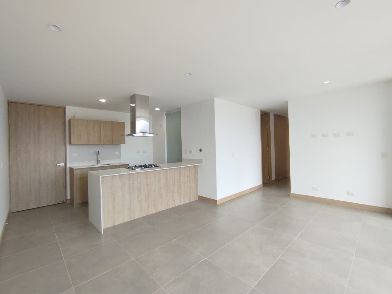 Apartamento en arriendo en El Porvenir Rio Negro, Rionegro — foto 1 de 14