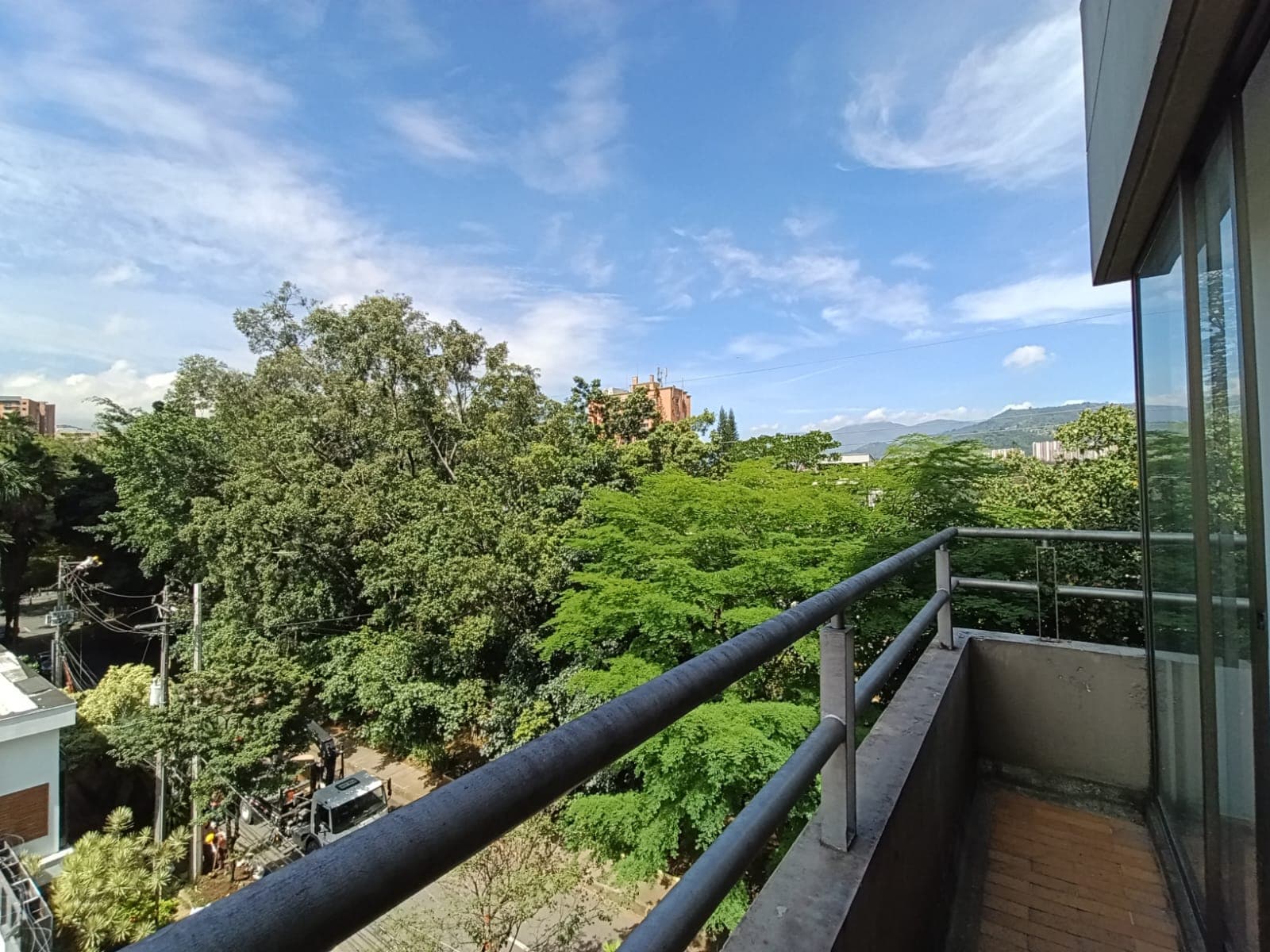 Apartamento en arriendo en Patio Bonito, El Poblado, Medellín — foto 1 de 12