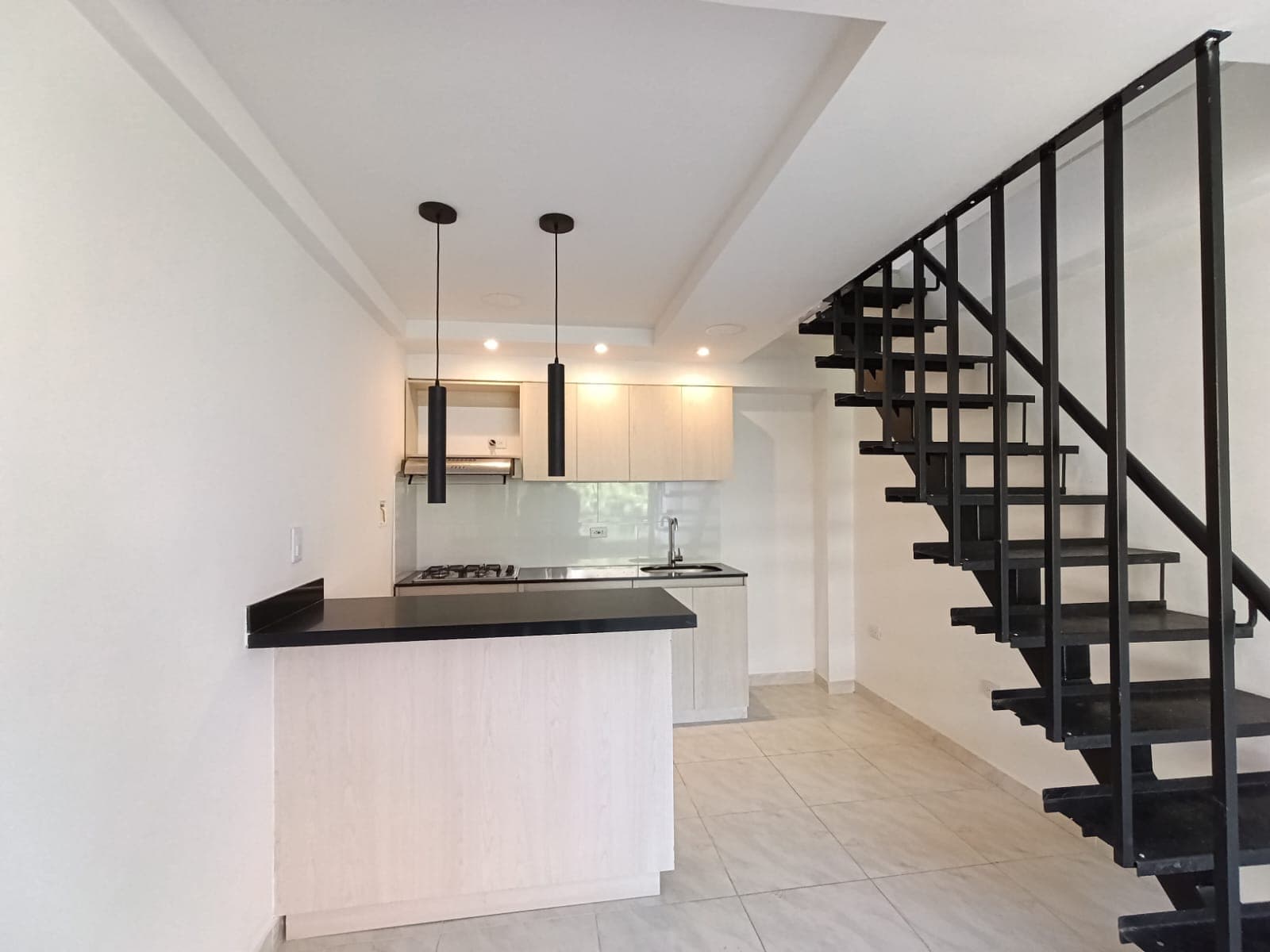 Apartamento en arriendo en Boston, Centro, Medellín — foto 3 de 20