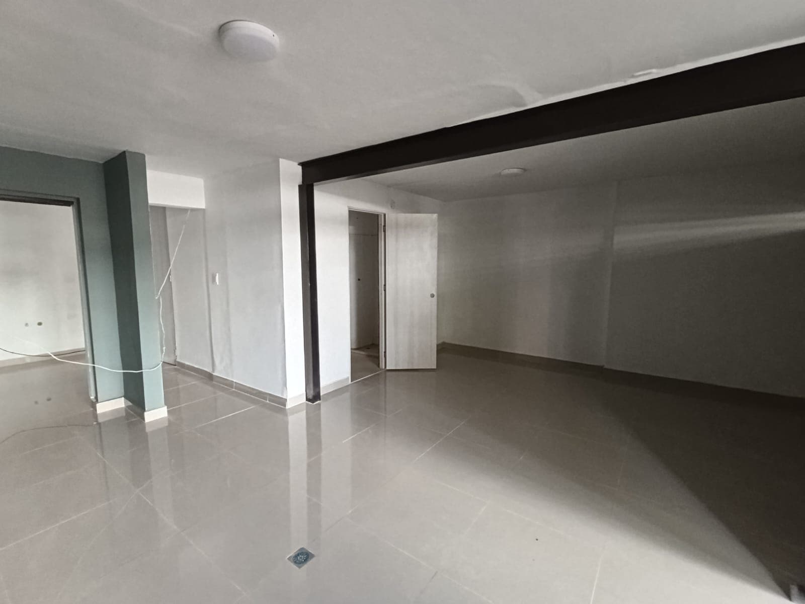 Local en arriendo en Estadio, Laureles, Medellín — foto 3 de 11