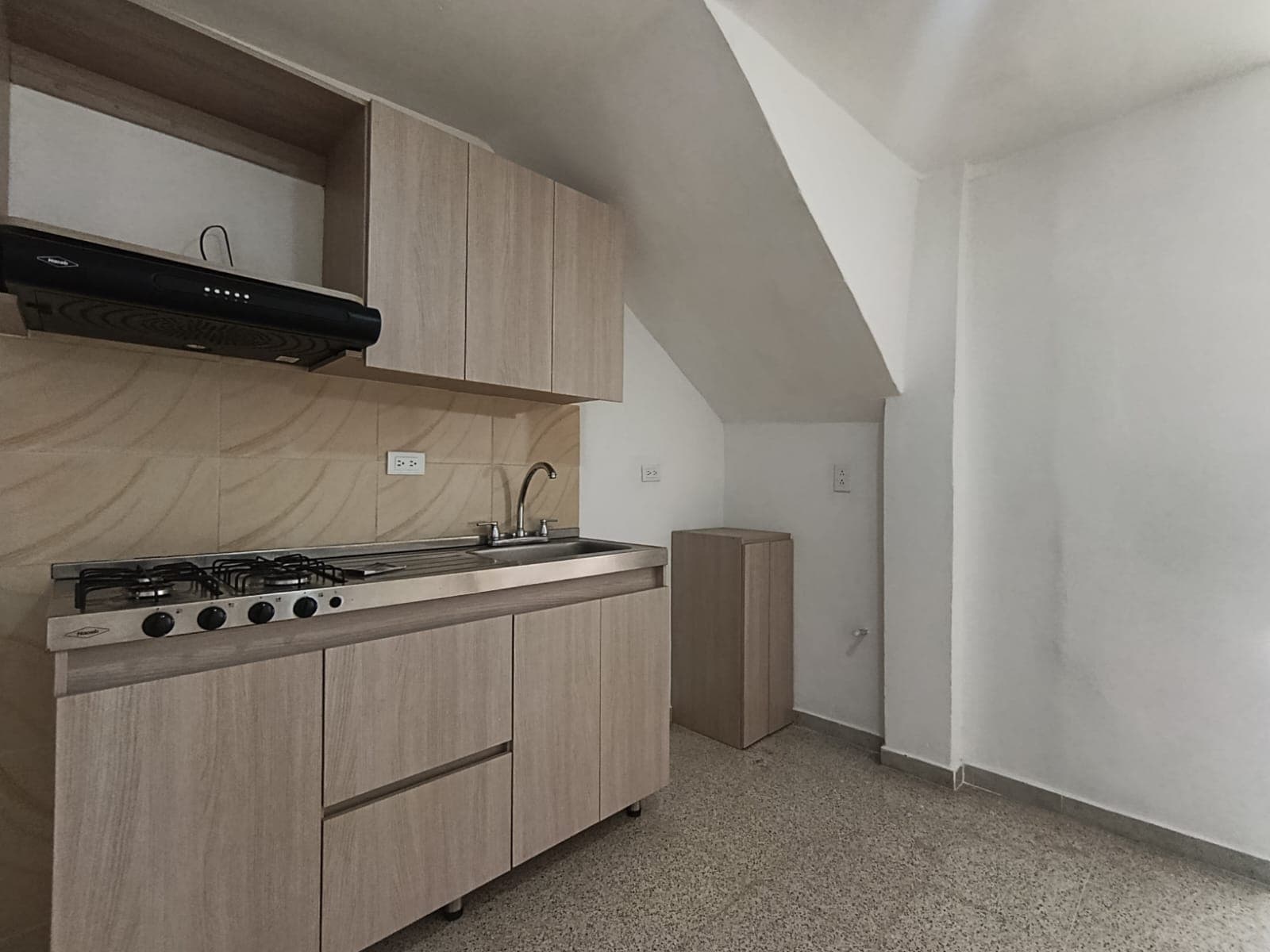 Apartamento en arriendo en Prado, Bello — foto 1 de 15