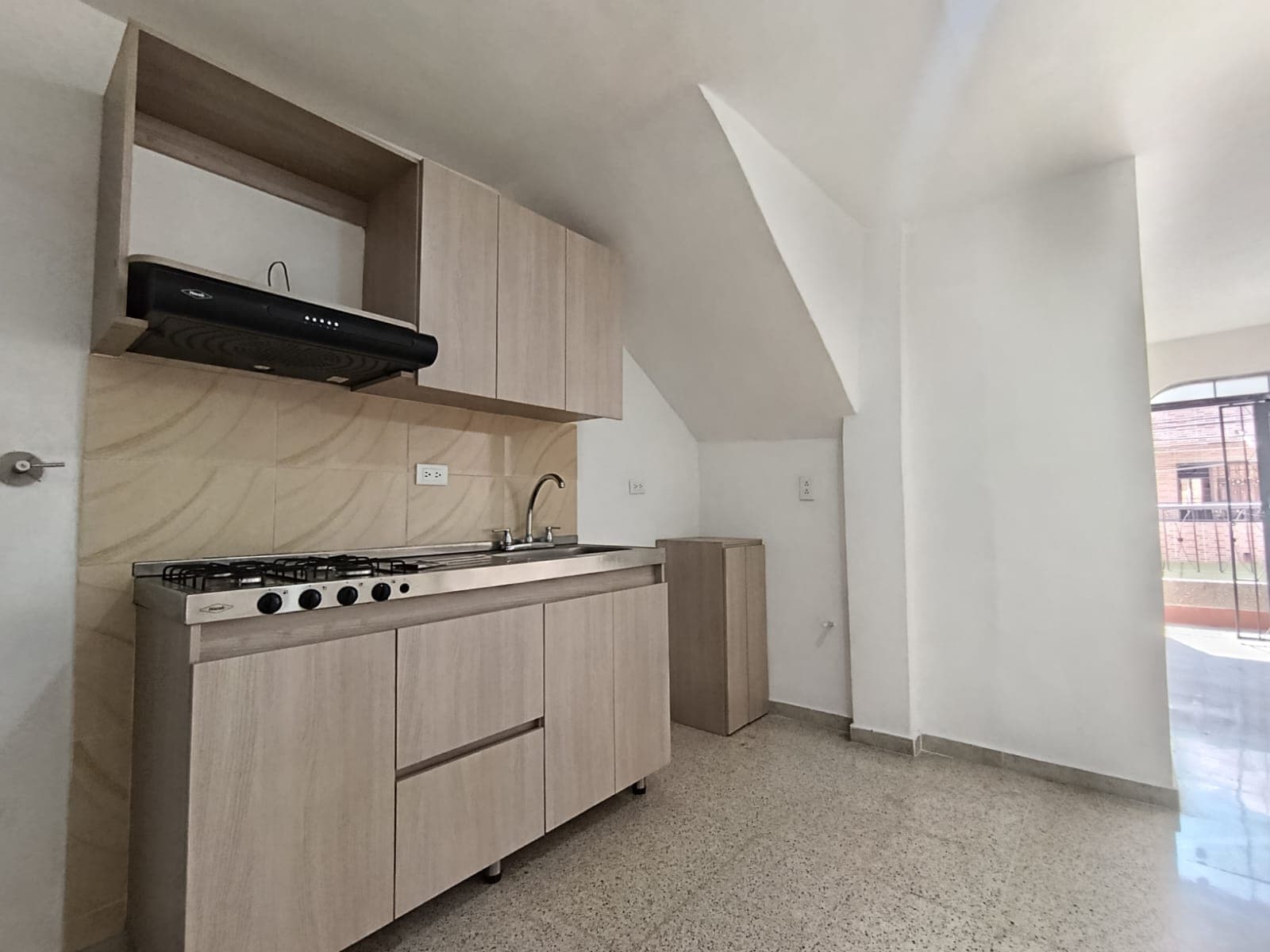 Apartamento en arriendo en Prado, Bello — foto 2 de 15