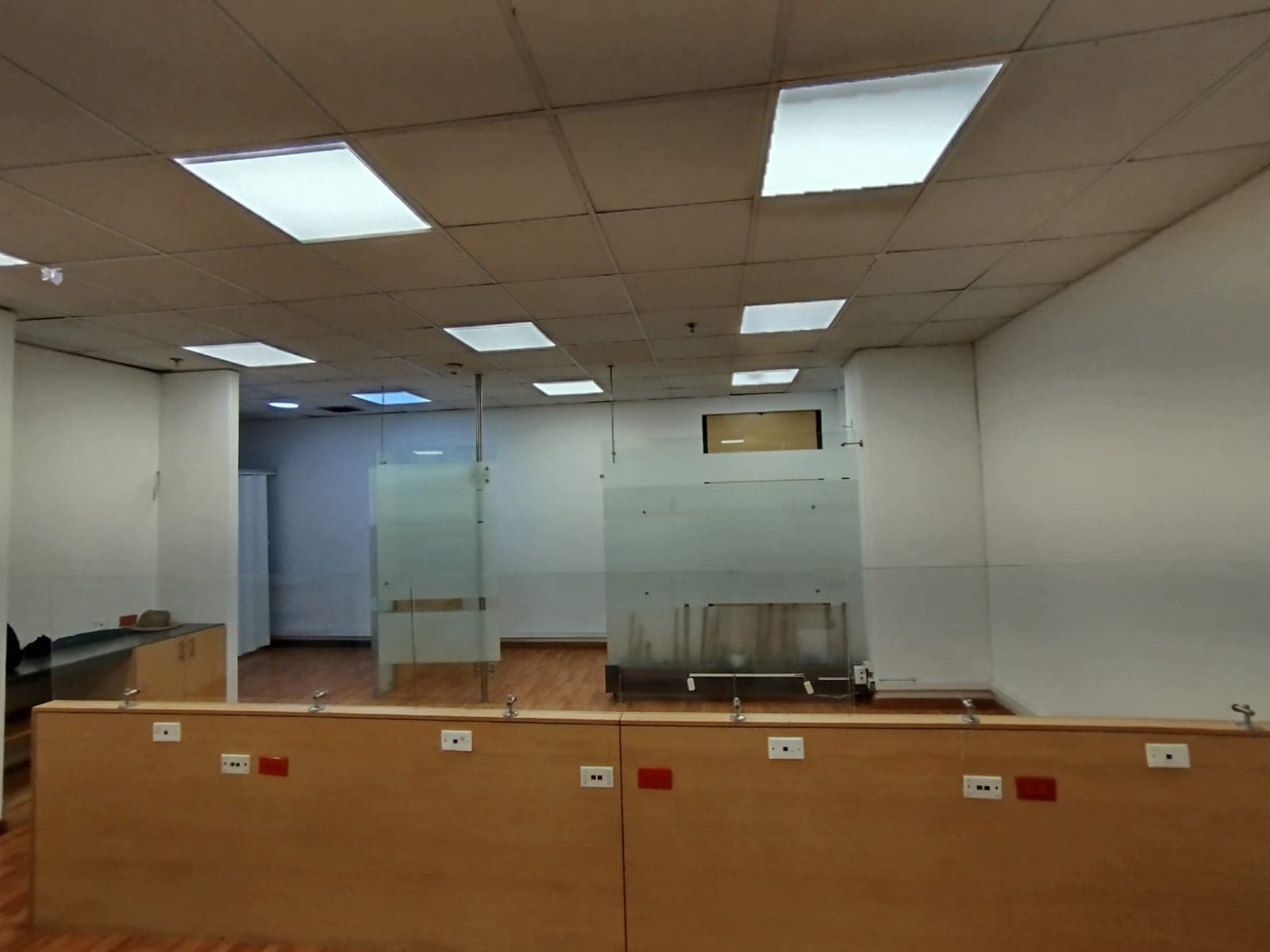 Oficina en arriendo en Salitre, Fontibon, Bogotá, D.c. — foto 2 de 13