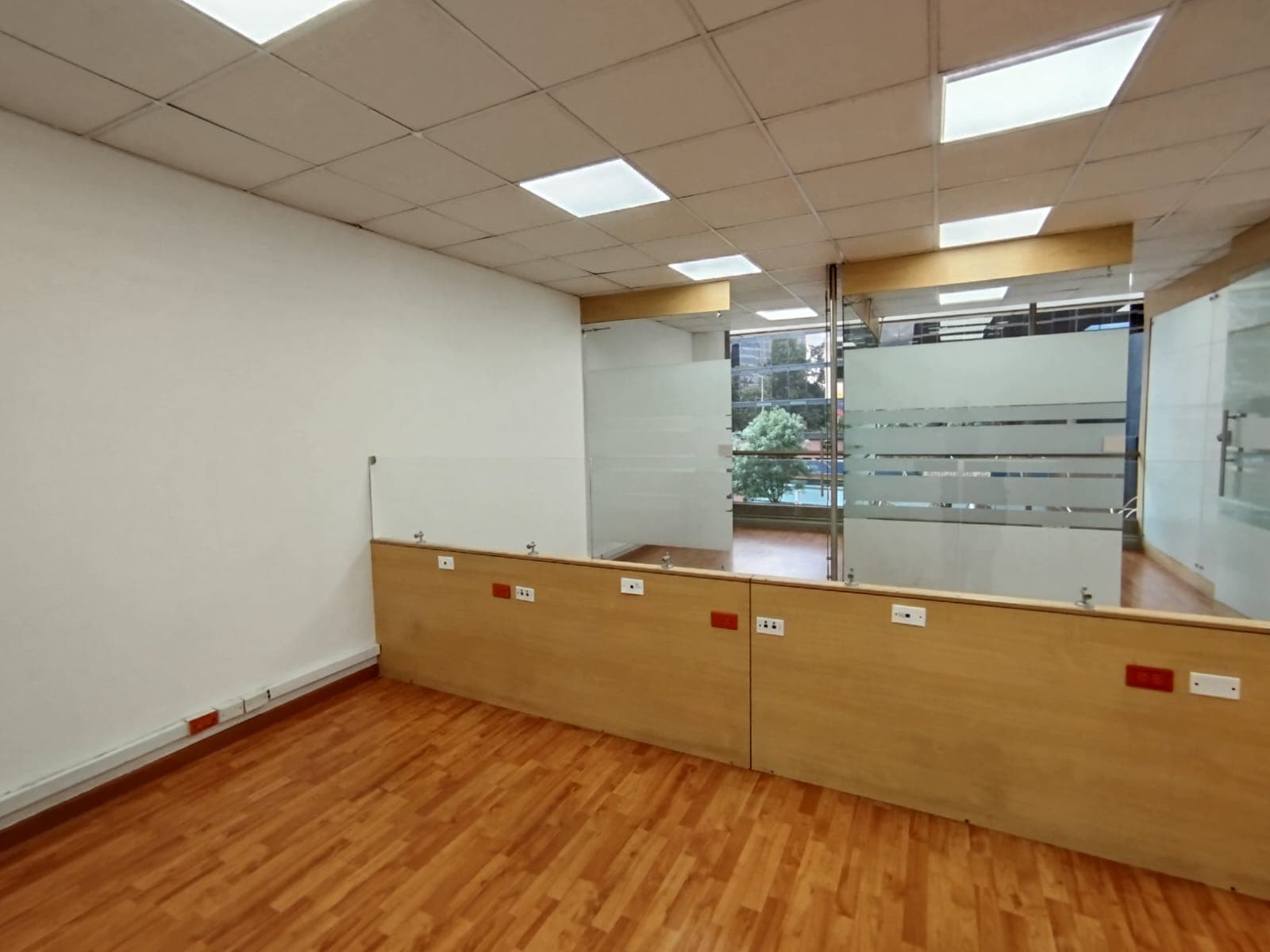 Oficina en arriendo en Salitre, Fontibon, Bogotá, D.c. — foto 5 de 13