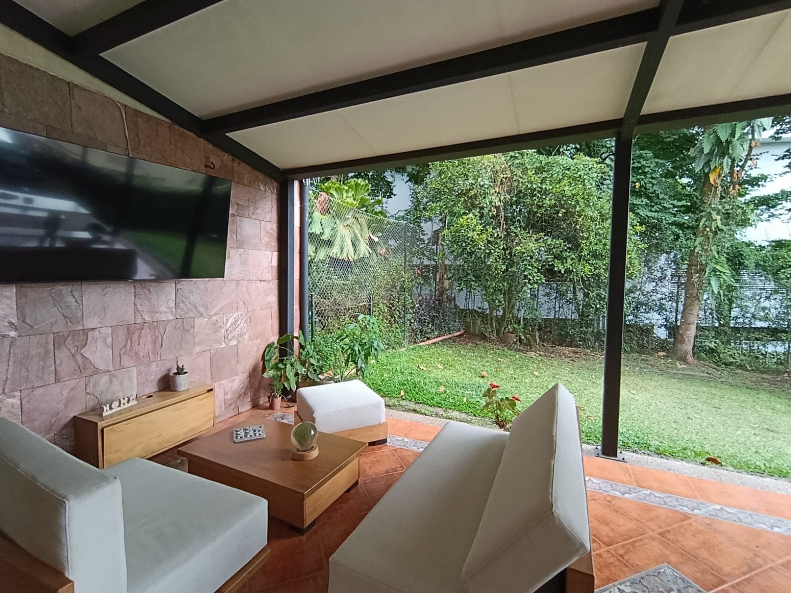 Casa Vivienda en arriendo en El Tesoro, El Poblado, Medellín — foto 2 de 20
