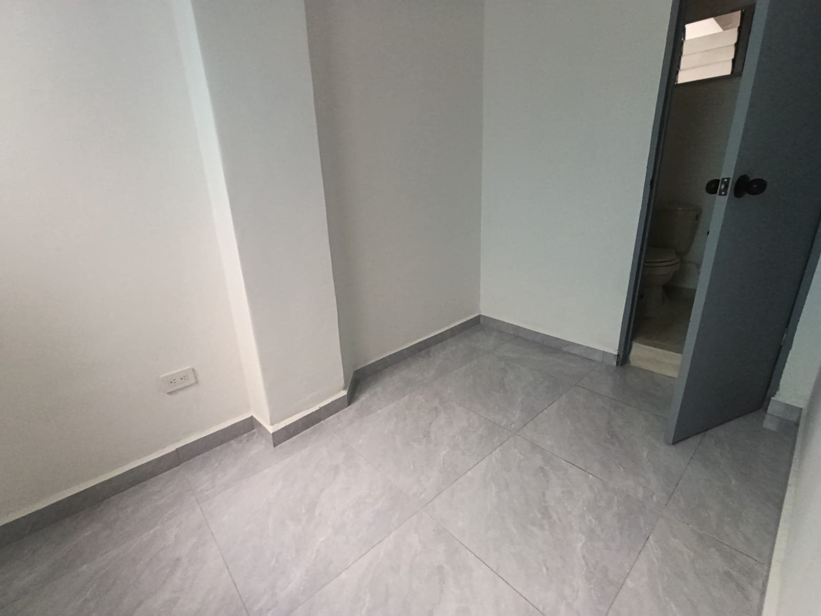 Casa Comercial en arriendo en Parque De, Envigado — foto 4 de 15