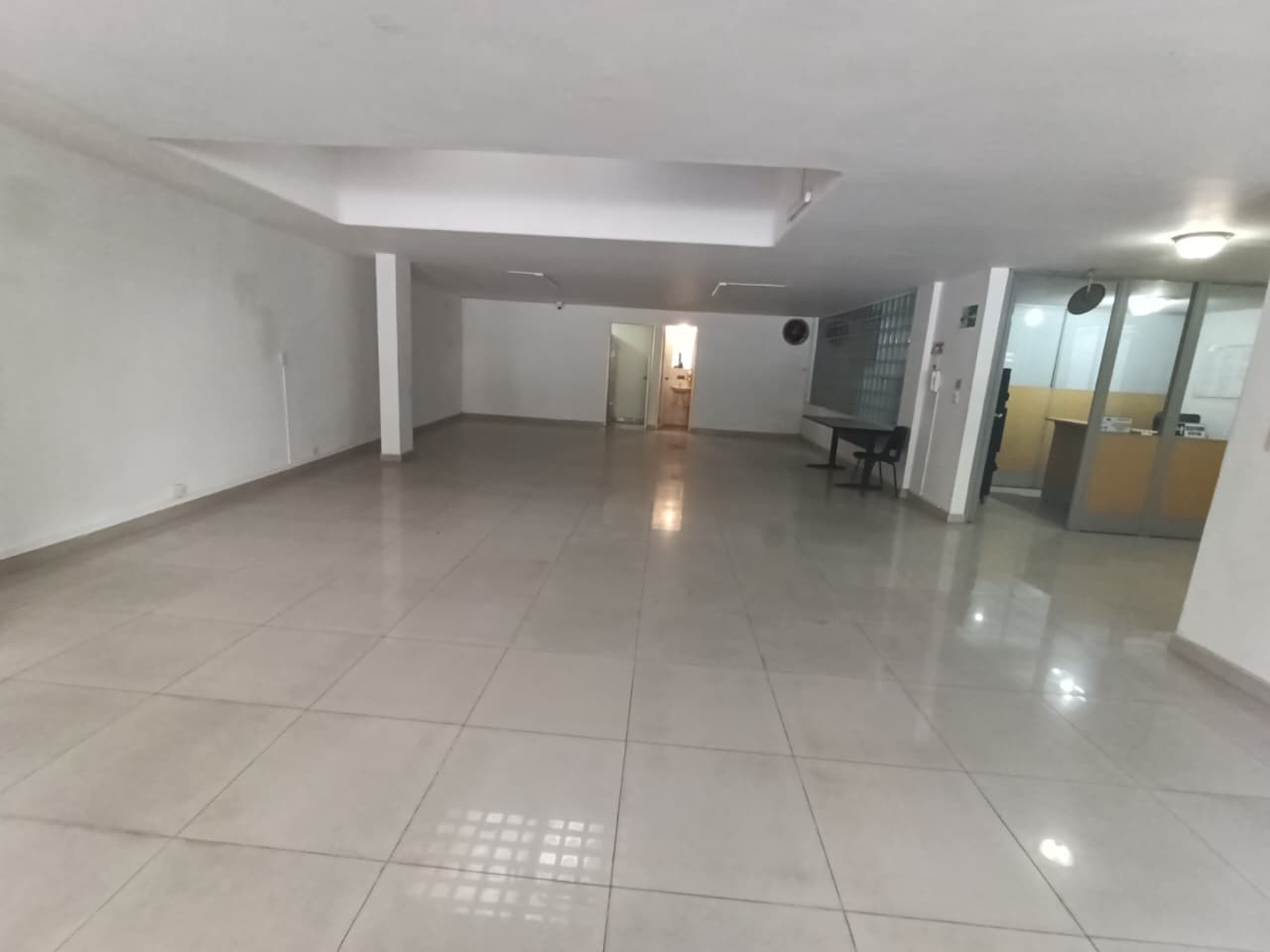 Oficina en arriendo en El Poblado, Medellín — foto 4 de 7