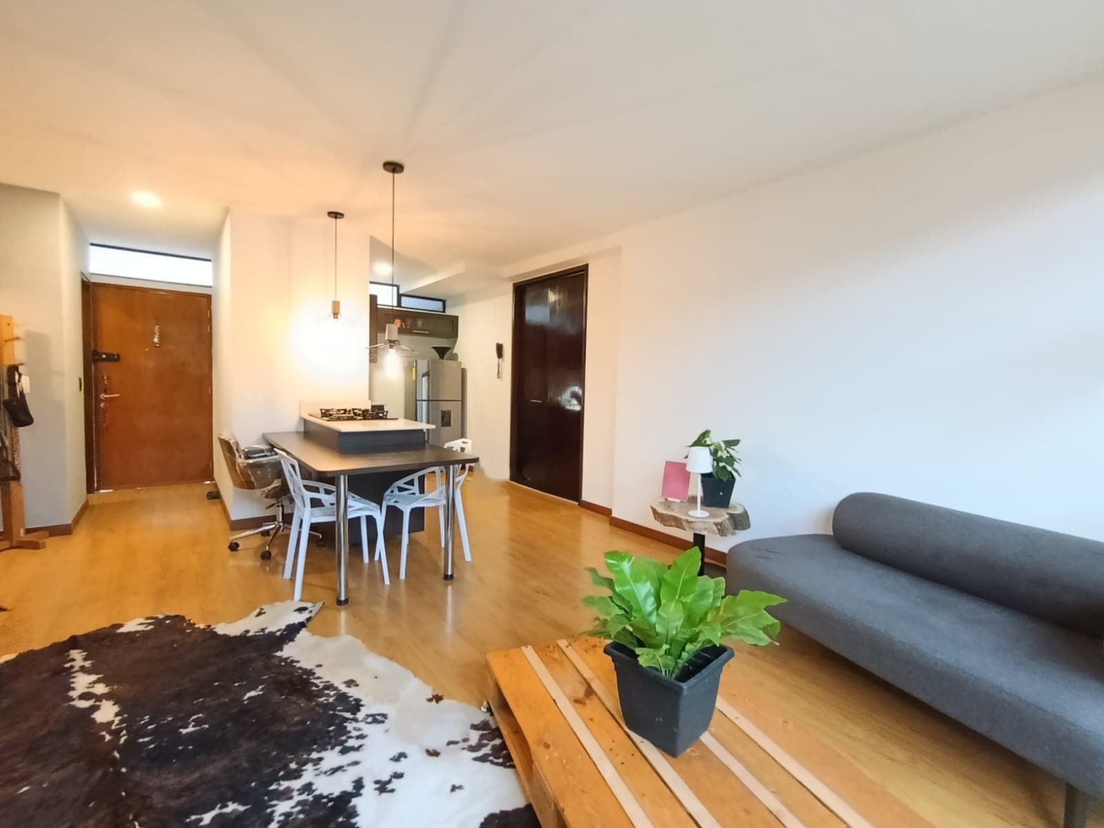 Apartamento en arriendo en La Florida El, El Poblado, Medellín — foto 1 de 16