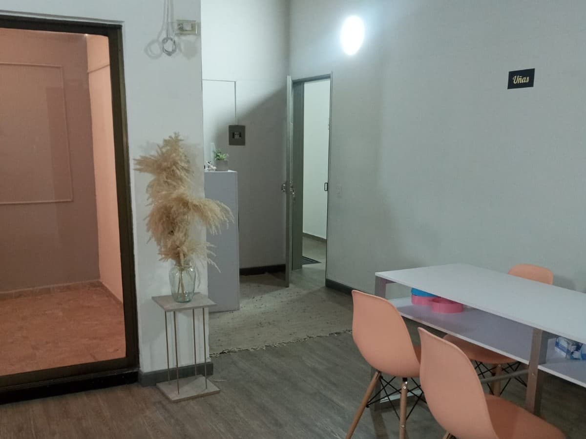 Oficina en arriendo en San Diego, El Poblado, Medellín — foto 3 de 6