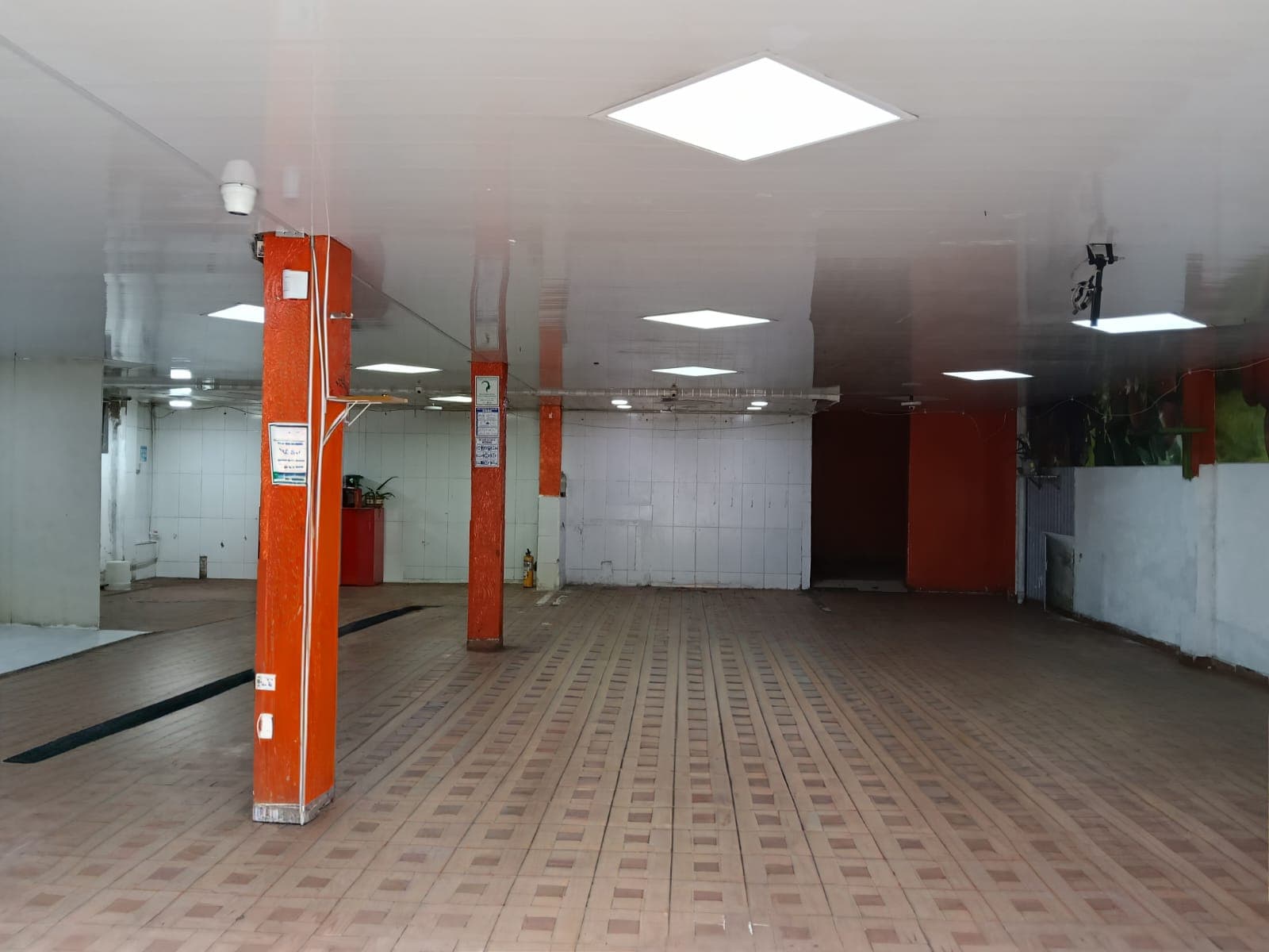 Local en arriendo en Estrada, Engativa, Bogotá, D.c. — foto 2 de 20