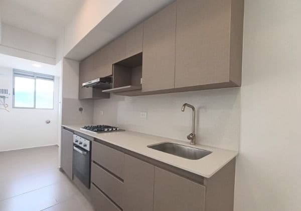 Apartamento en arriendo en Jardines, Envigado — foto 5 de 13