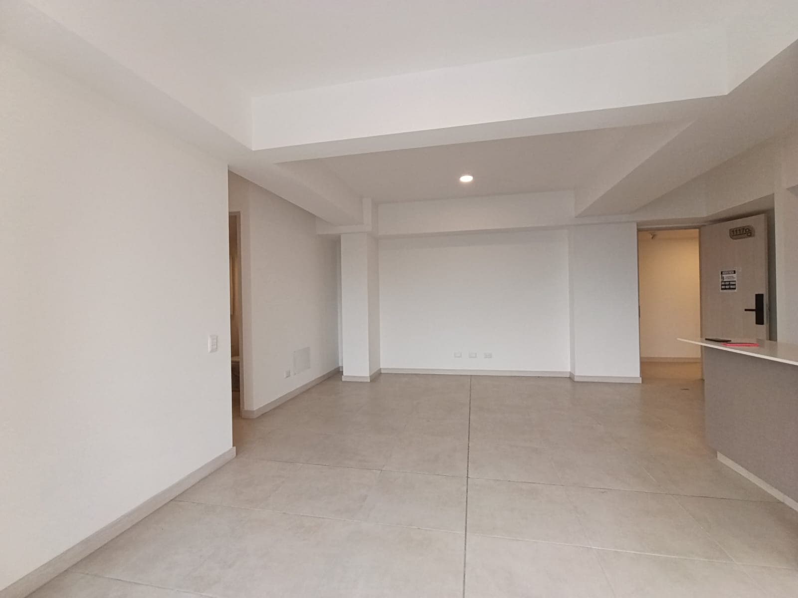 Apartamento en arriendo en Jardines, Envigado — foto 3 de 15