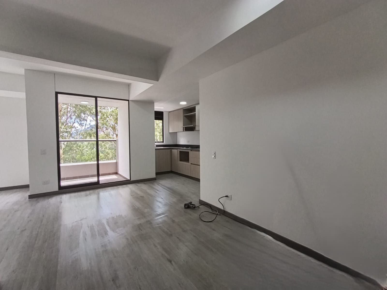 Apartamento en arriendo en Las Palmas, Centro, Medellín — foto 3 de 14