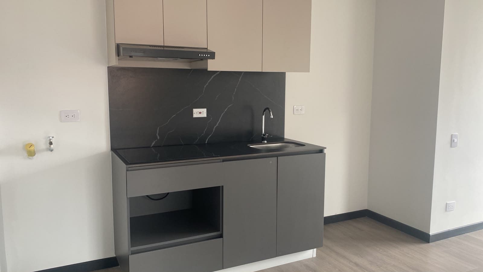 Apartamento en arriendo en Chapinero, Bogotá, D.c. — foto 3 de 9