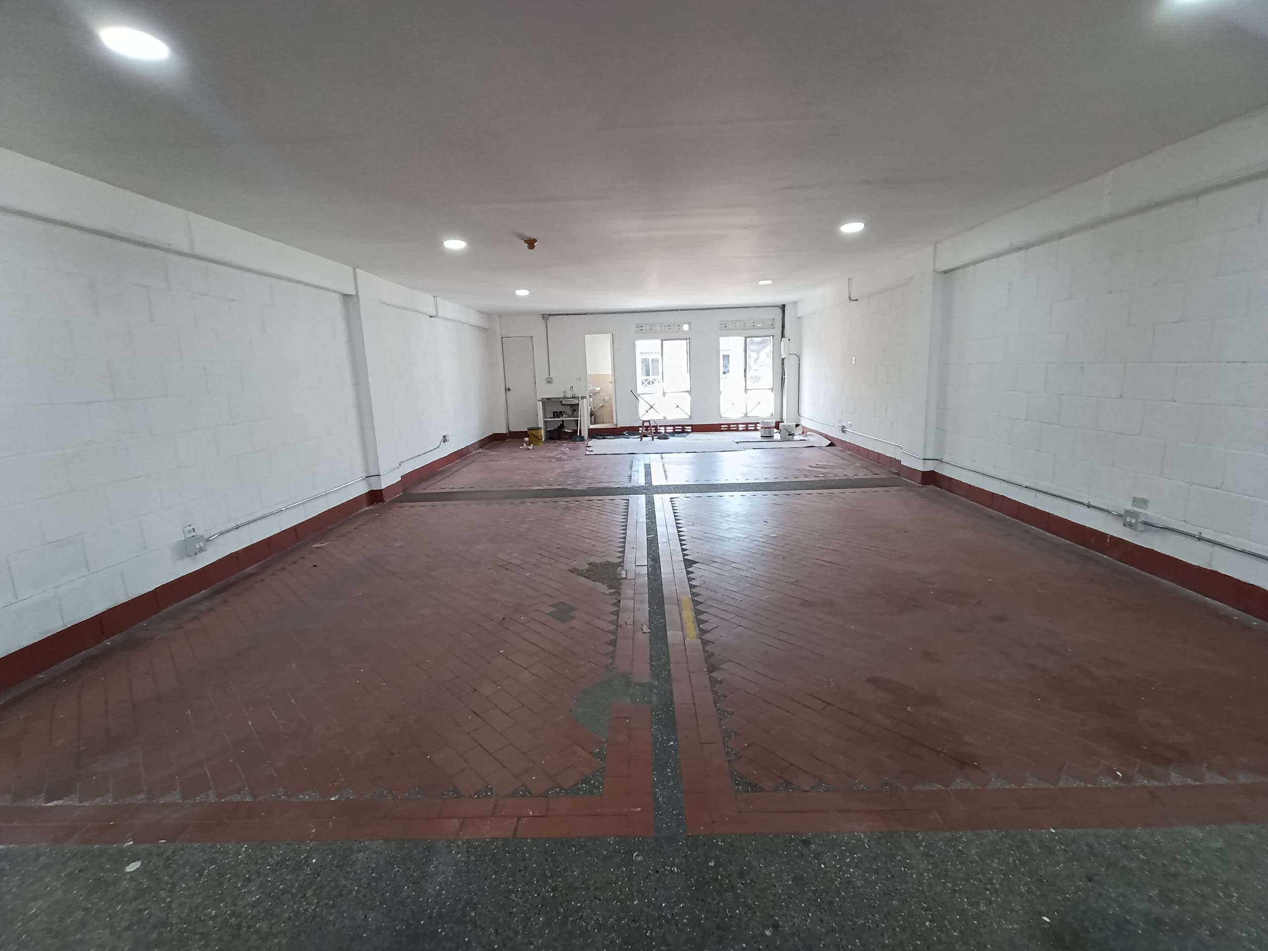Bodega en arriendo en Guayabal, Medellín — foto 4 de 11