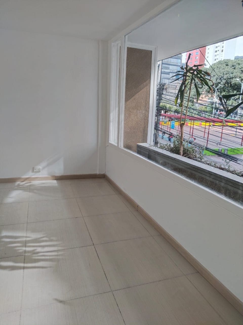 Oficina en arriendo en Chapinero, Bogotá, D.c. — foto 2 de 11