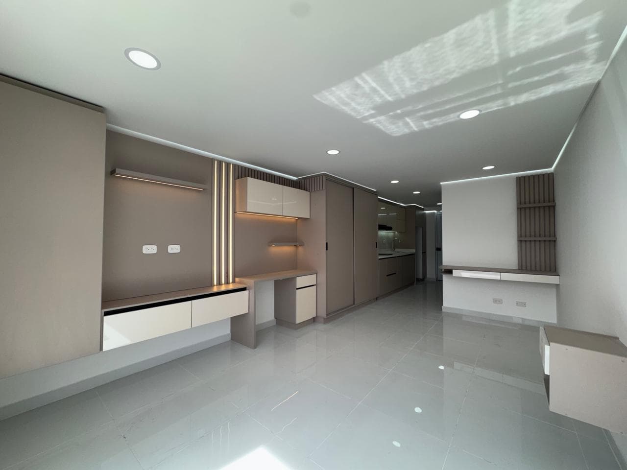 Apartaestudio en arriendo en Modelia, Fontibon, Bogotá, D.c. — foto 1 de 14