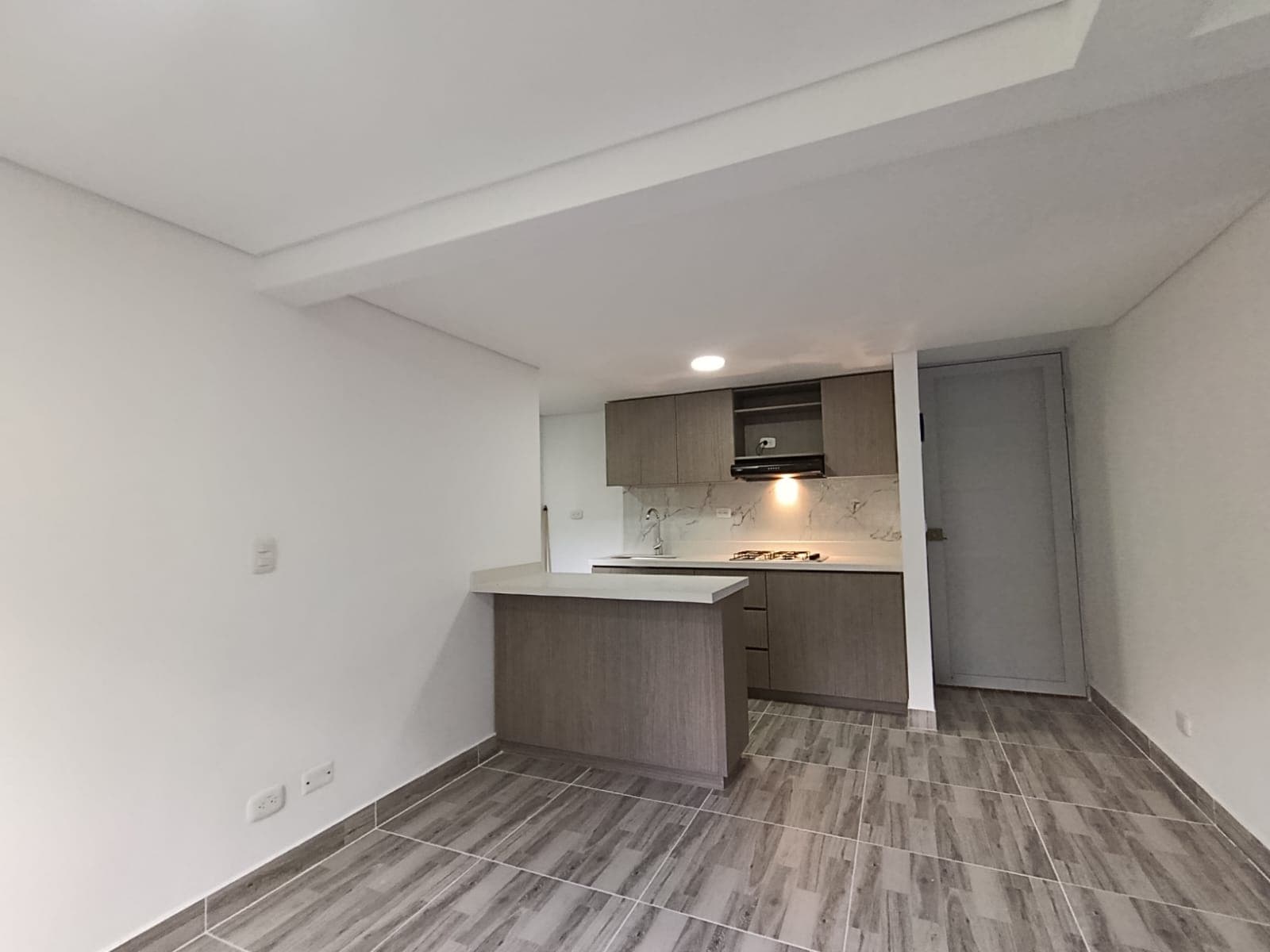 Apartamento en arriendo en Bucaros, Bello — foto 5 de 15