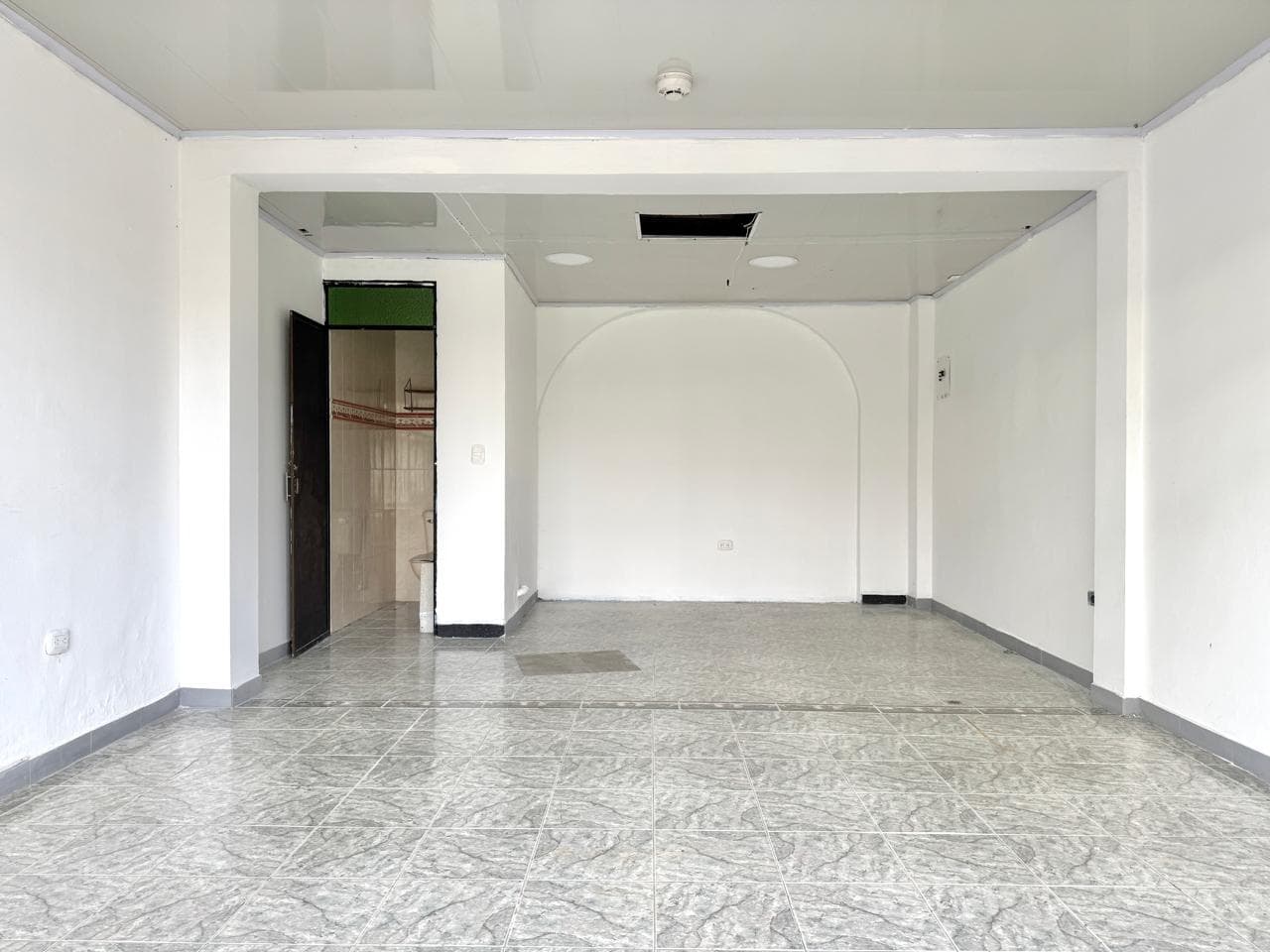 Local en arriendo en Centro, Pereira — foto 2 de 10