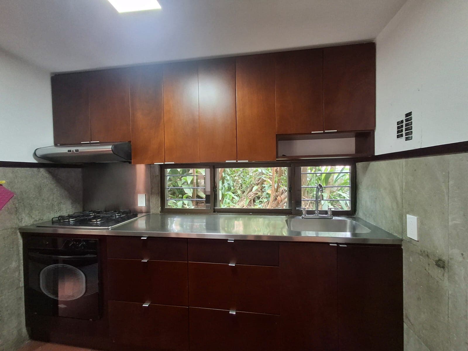 Casa Vivienda en arriendo en Loma De Las Brujas, Envigado — foto 2 de 20