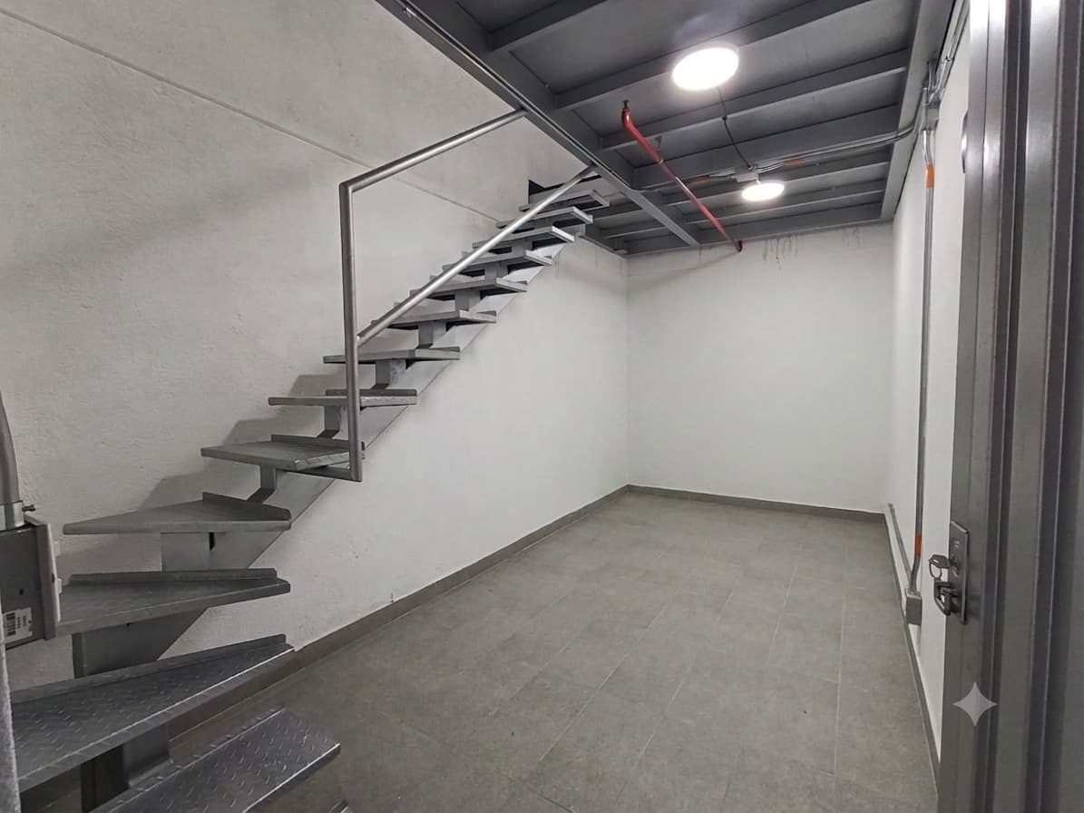 Oficina en arriendo en Loma Del Escobero, Envigado — foto 5 de 13
