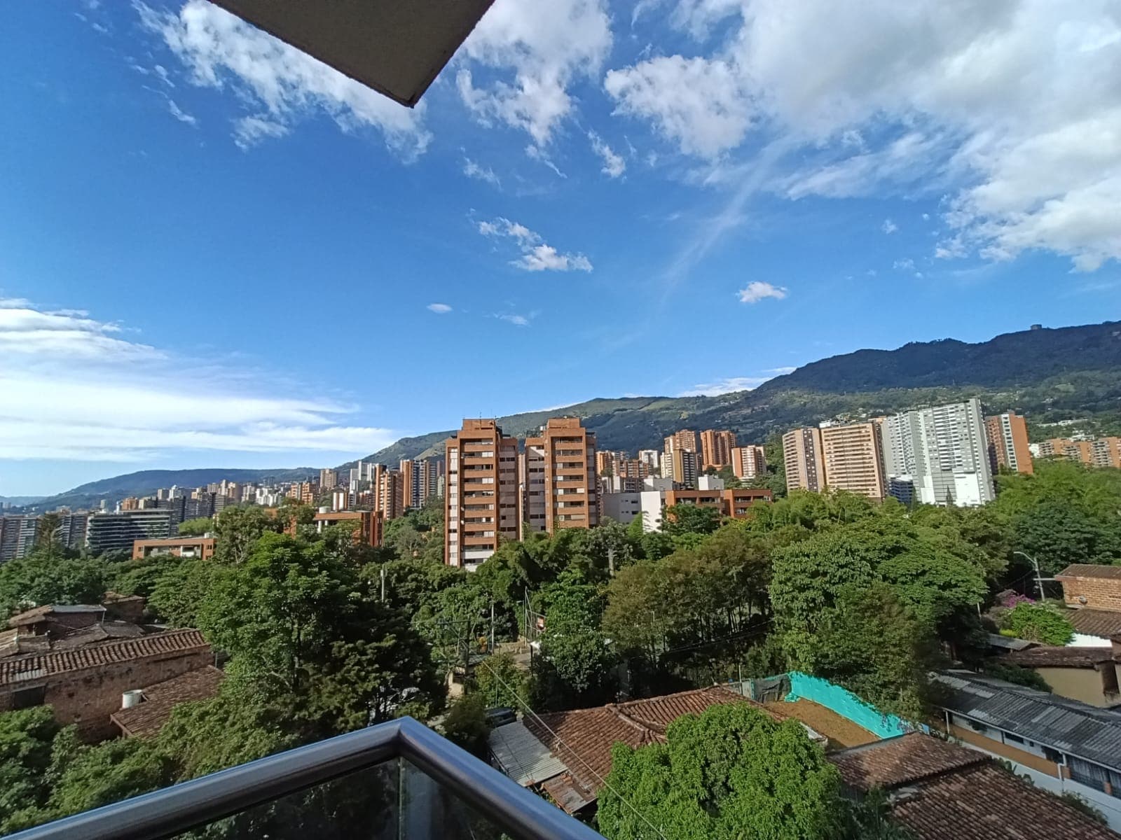 Apartamento en arriendo en Las Cometas, Envigado — foto 2 de 20