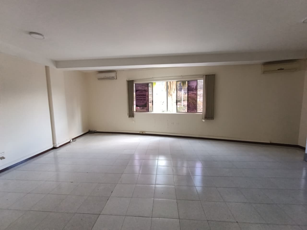 Bodega en arriendo en Guayabal, Medellín — foto 2 de 10