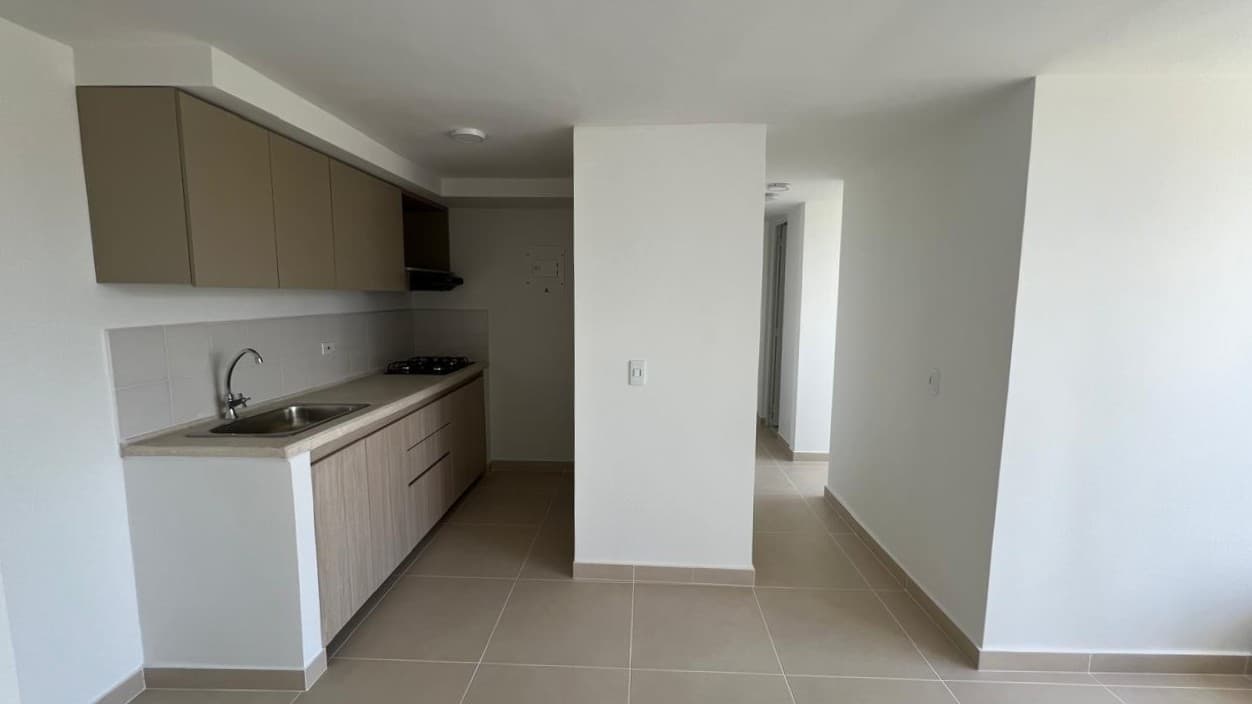 Apartamento en arriendo en Maria Auxiliadora, Sabaneta — foto 2 de 8