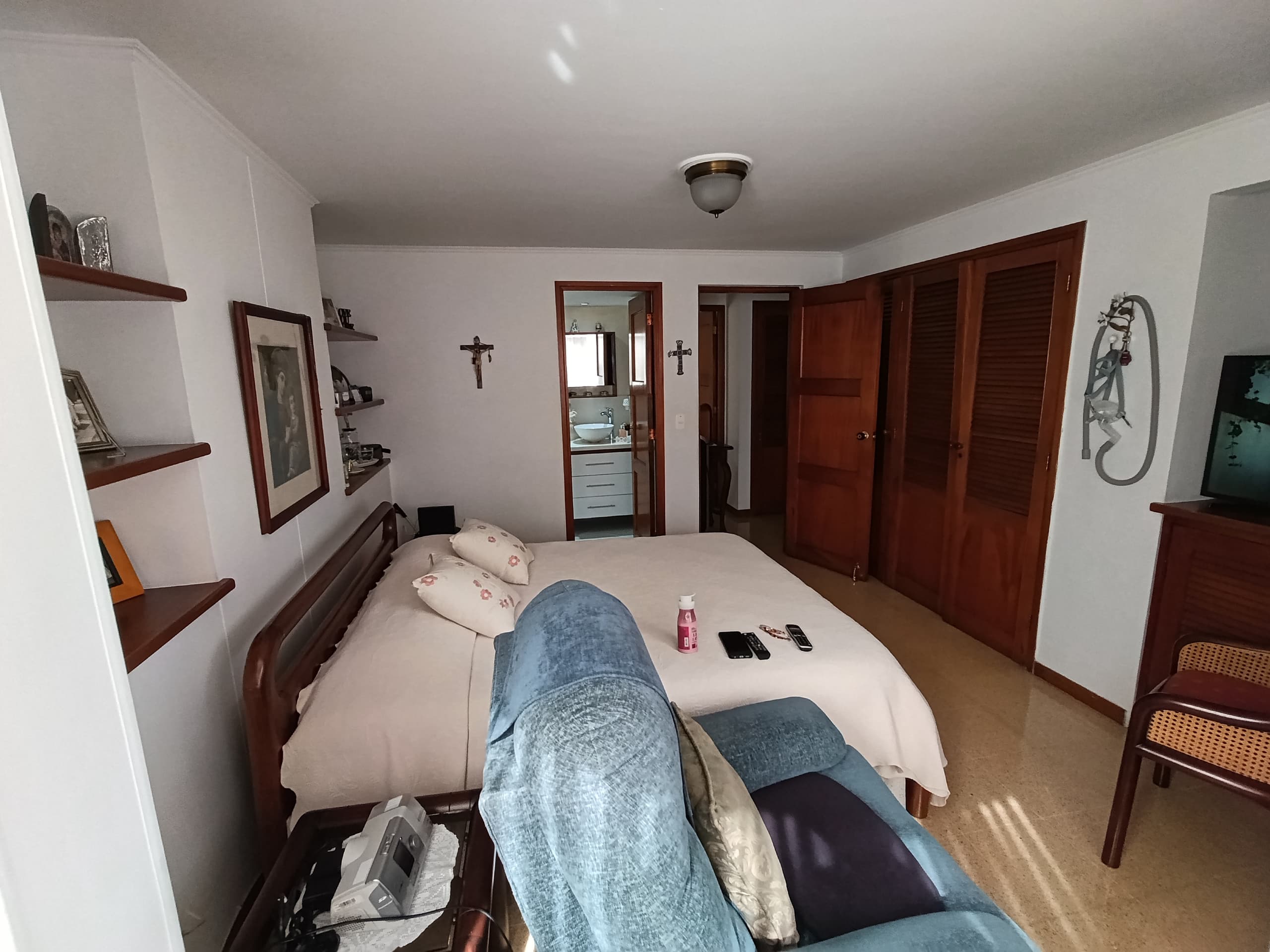 Apartamento en arriendo en Laureles, Medellín — foto 3 de 15