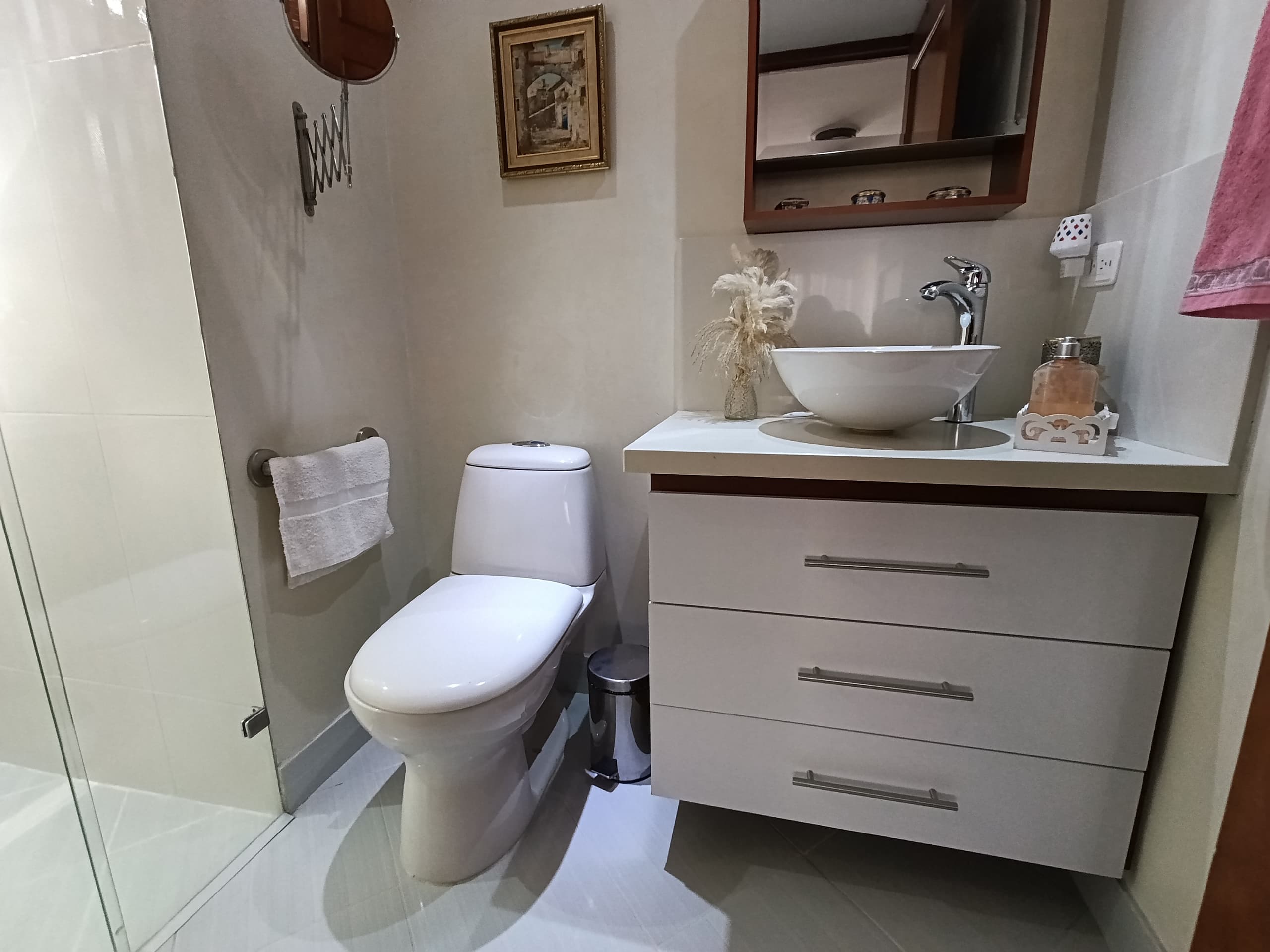 Apartamento en arriendo en Laureles, Medellín — foto 4 de 15
