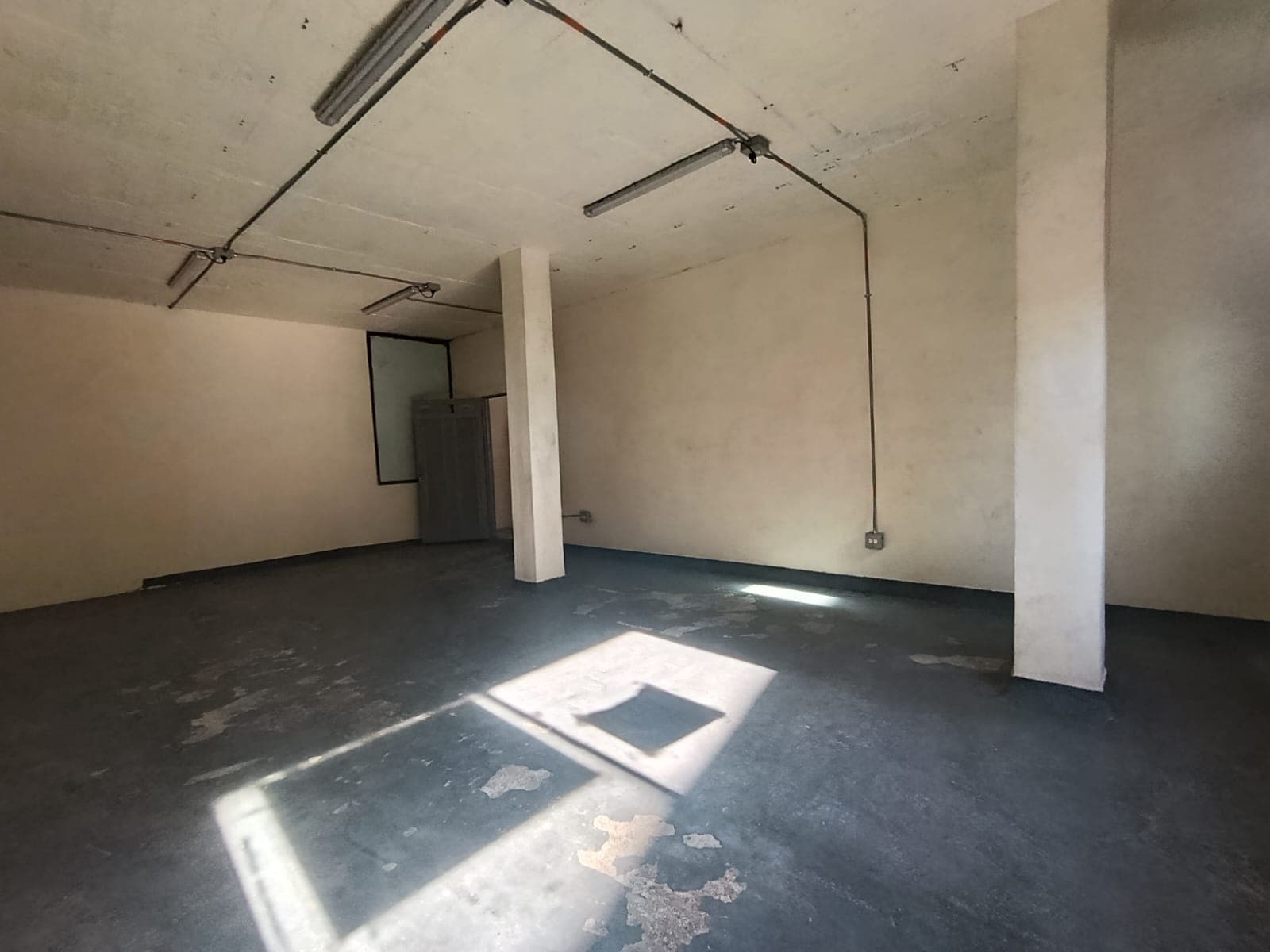 Bodega en arriendo en Trinidad, Guayabal, Medellín — foto 5 de 13