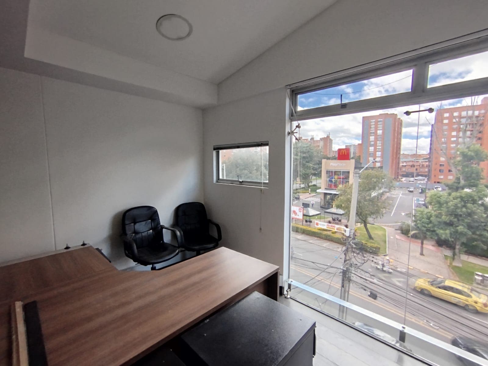 Oficina en arriendo en Colina Campestre, Suba, Bogotá, D.c. — foto 5 de 11