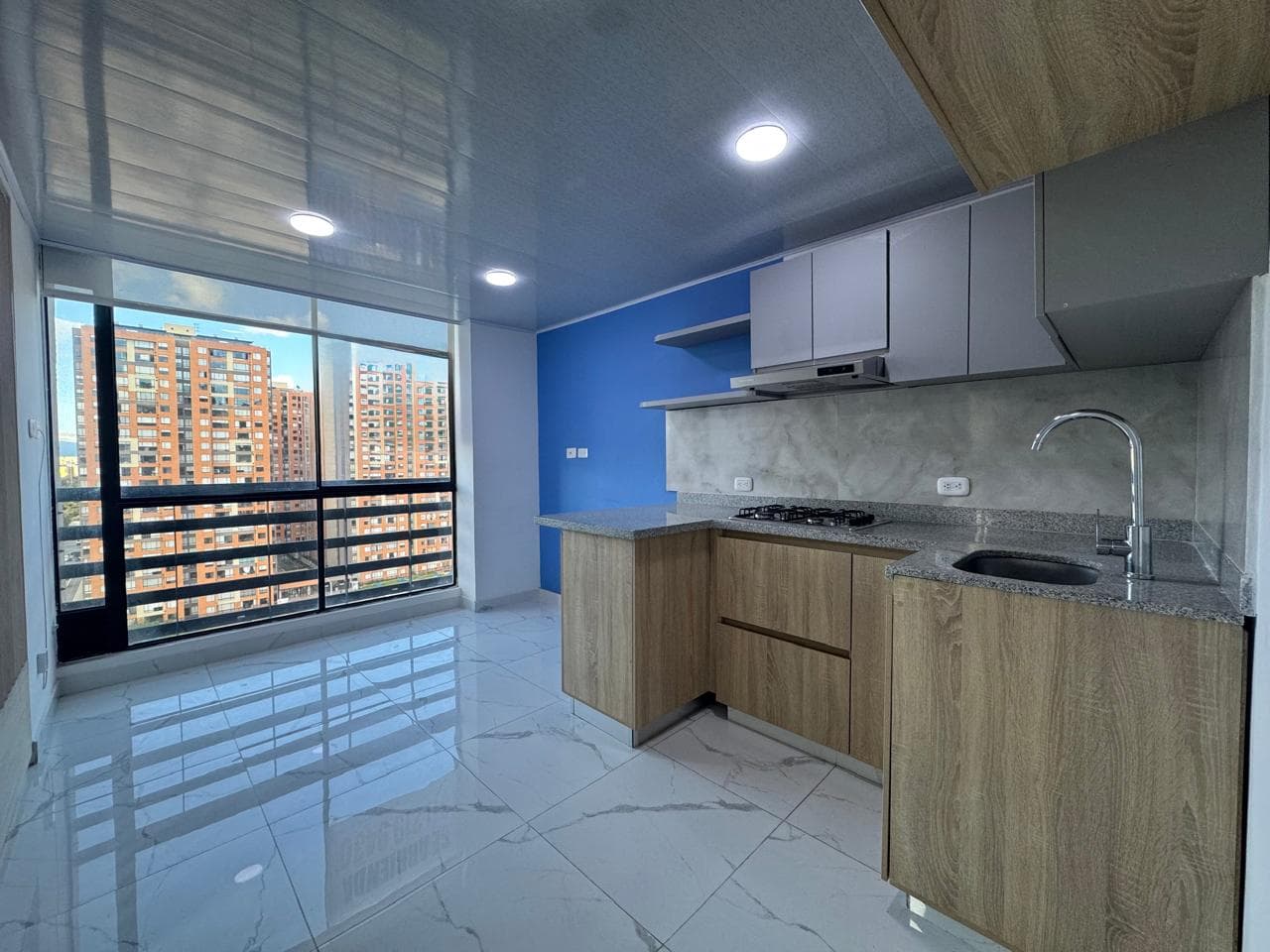 Apartamento en arriendo en Montevideo, Fontibon, Bogotá, D.c. — foto 1 de 13